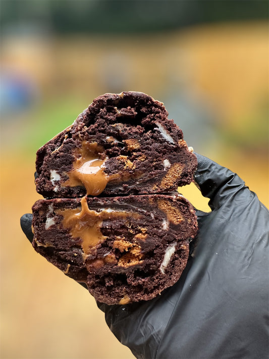 Biscoff NYC Stuffed Cookie